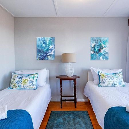Aire Del Mar Guest House Kleinbaai Екстериор снимка