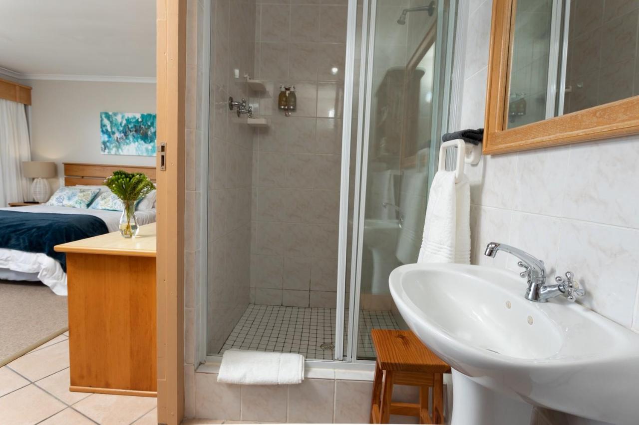 Aire Del Mar Guest House Kleinbaai Екстериор снимка