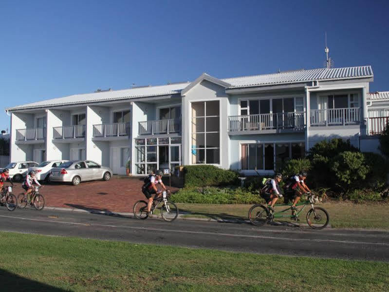 Aire Del Mar Guest House Kleinbaai Екстериор снимка